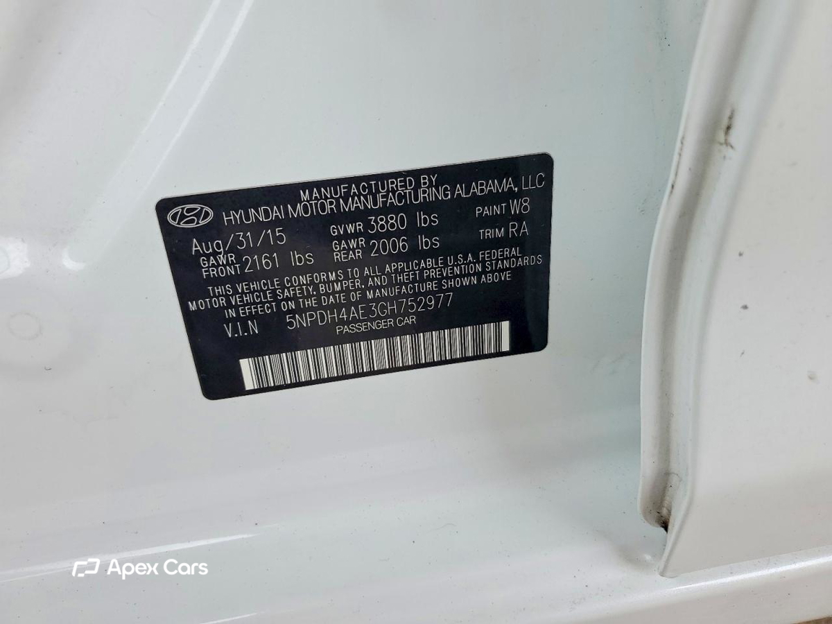 Hyundai Elantra 2016