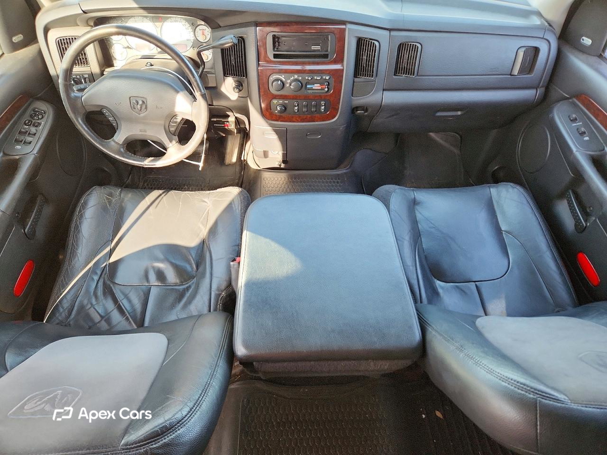 Dodge RAM 2002