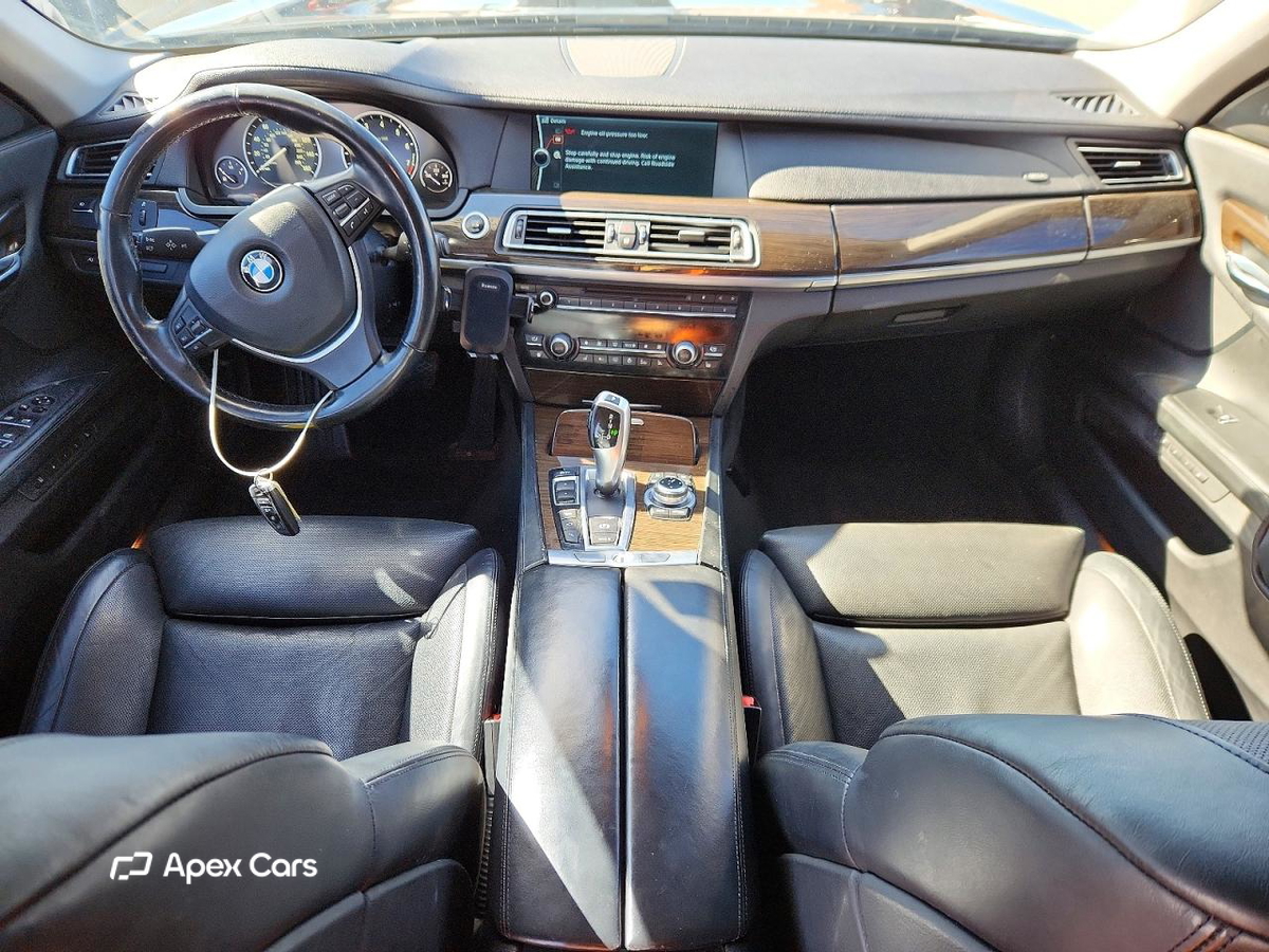 BMW Series 7 2012