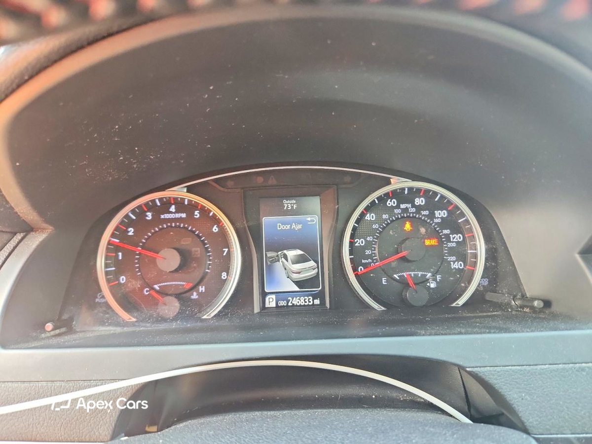 Toyota Camry 2016