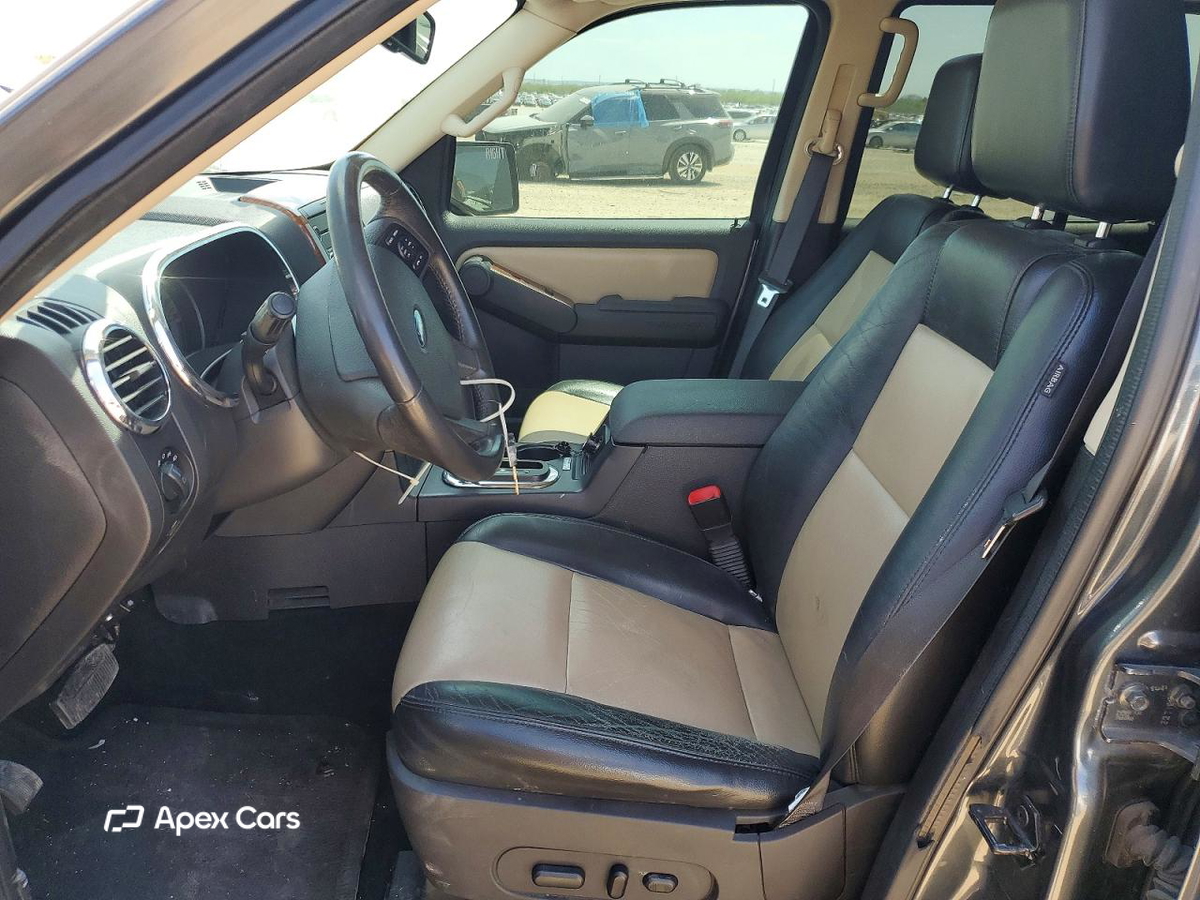 Ford Explorer 2010