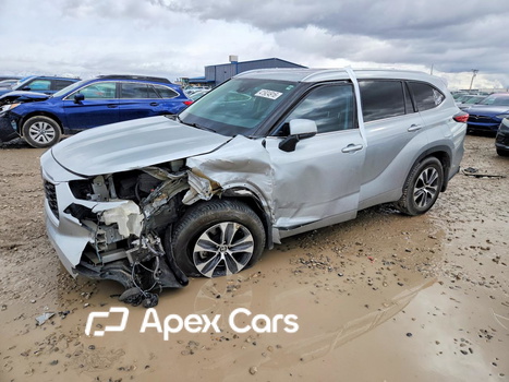 Toyota Highlander 2020 - Image 1 of 15