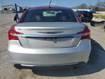 Chrysler 200 2013