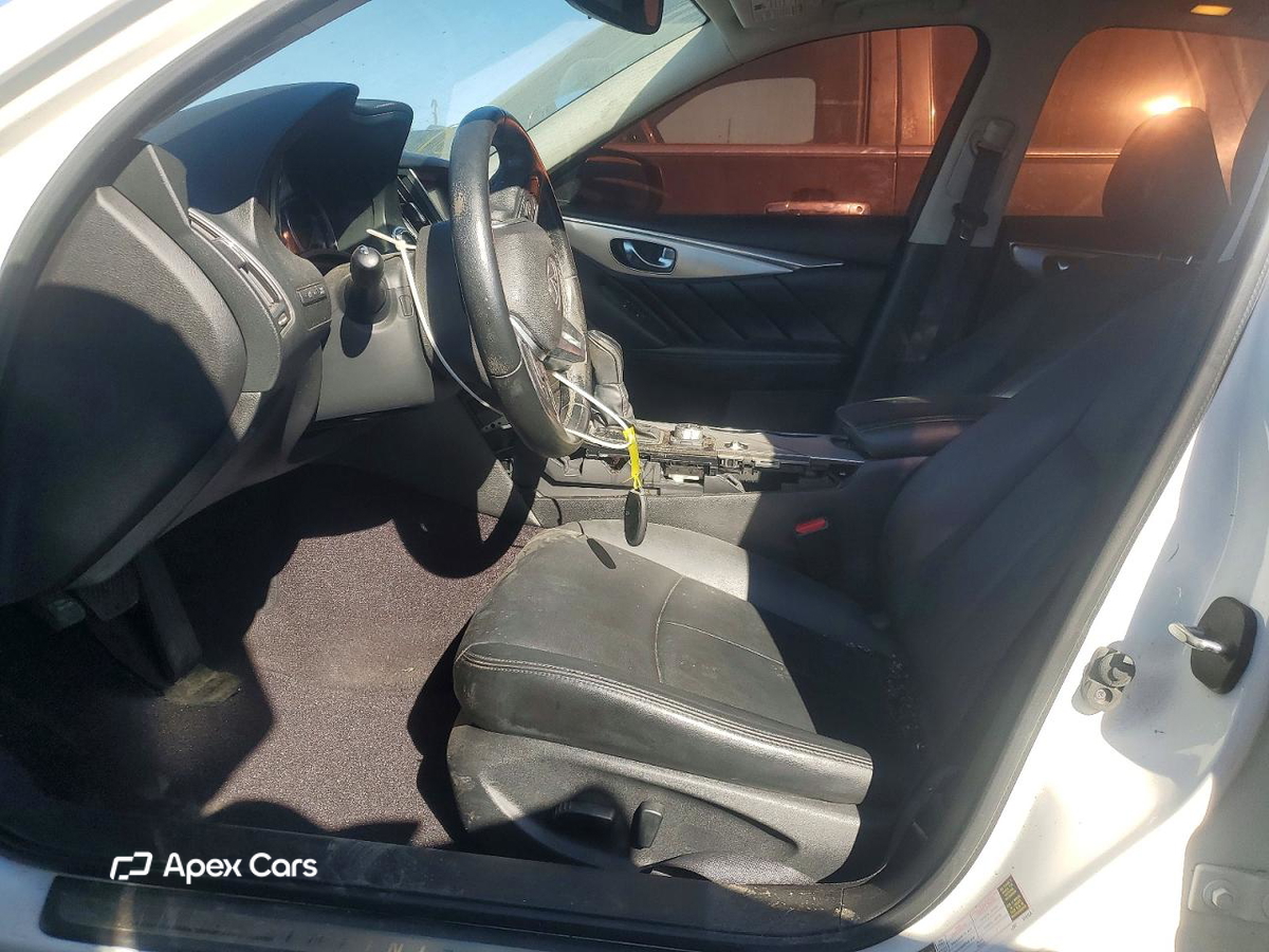Infiniti Q50 2019