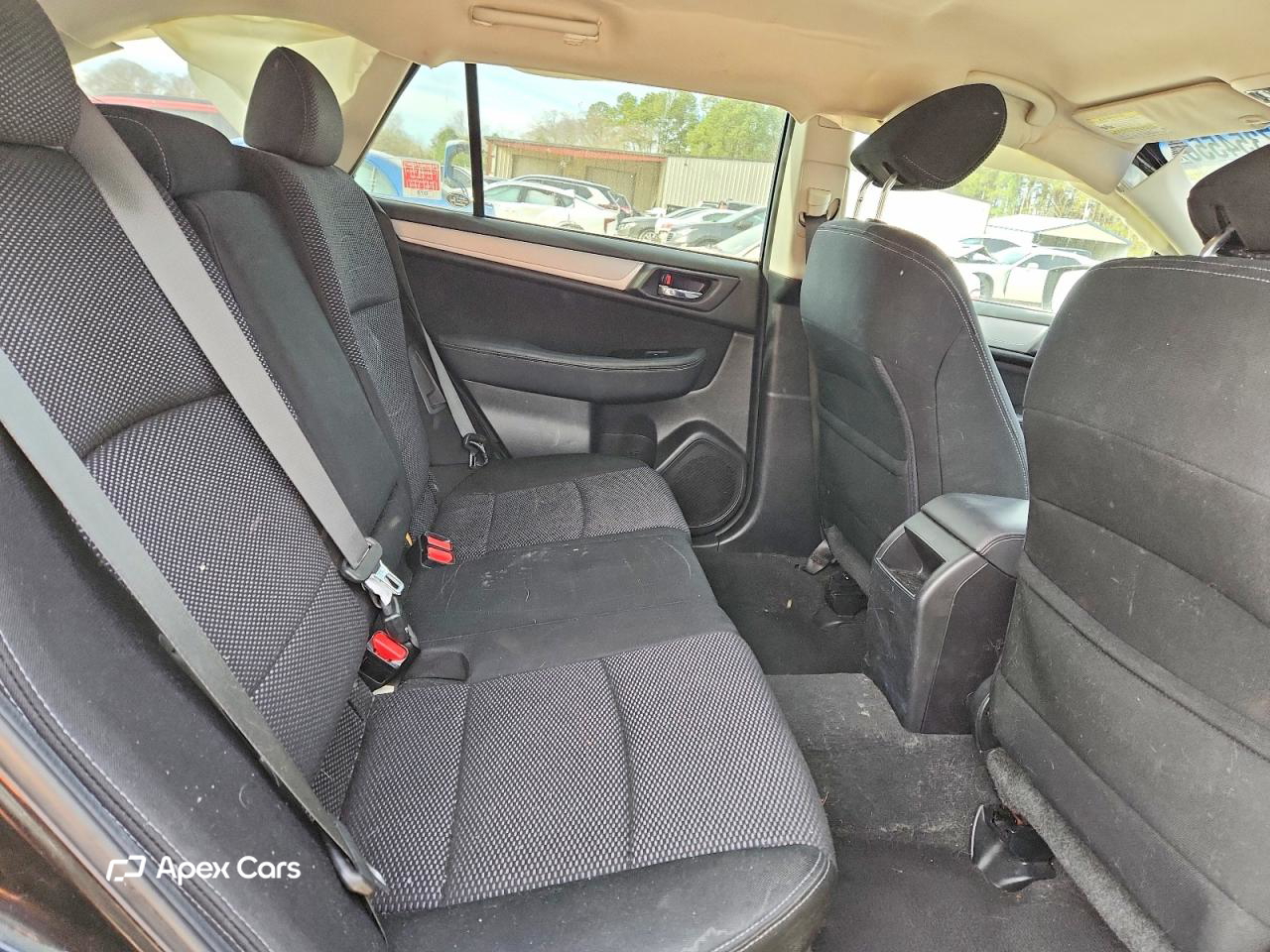 Subaru Outback 2016