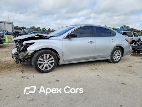 Nissan Altima 2015 - Image 1 of 13