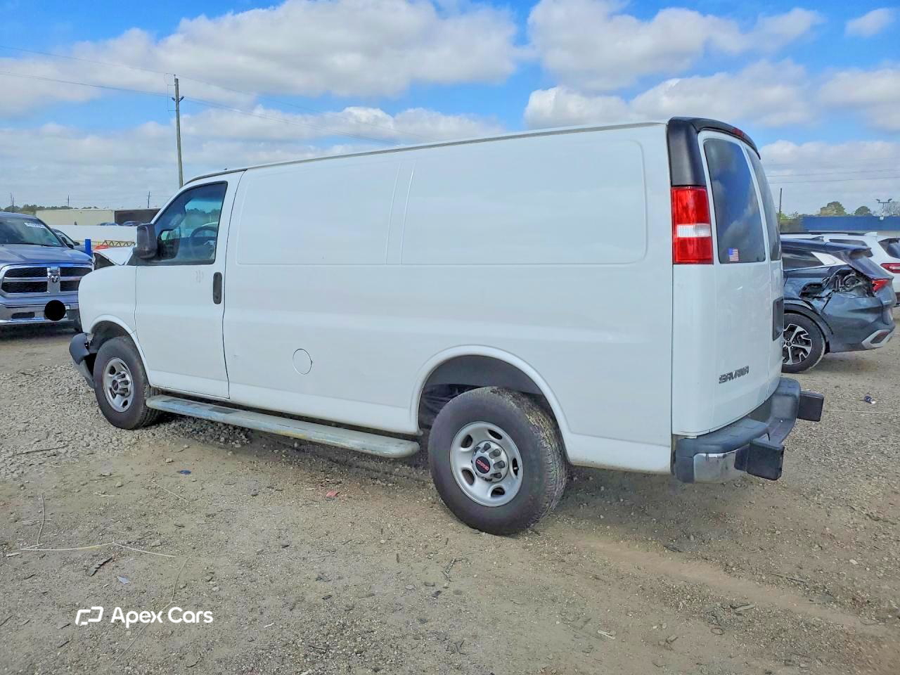 GMC Savana 2021