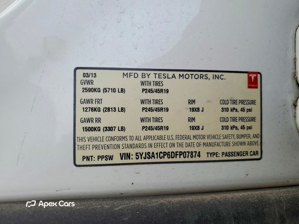 Tesla Model S 2013