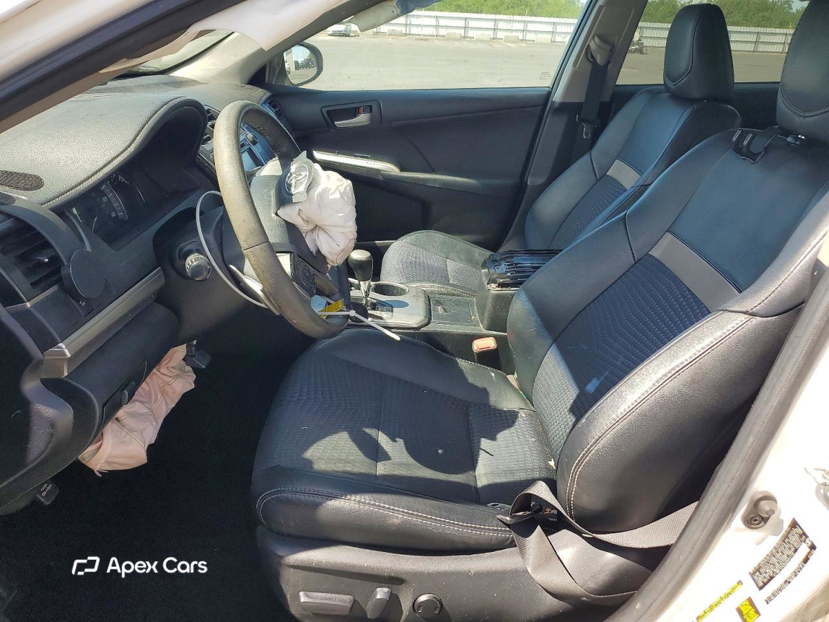Toyota Camry 2012