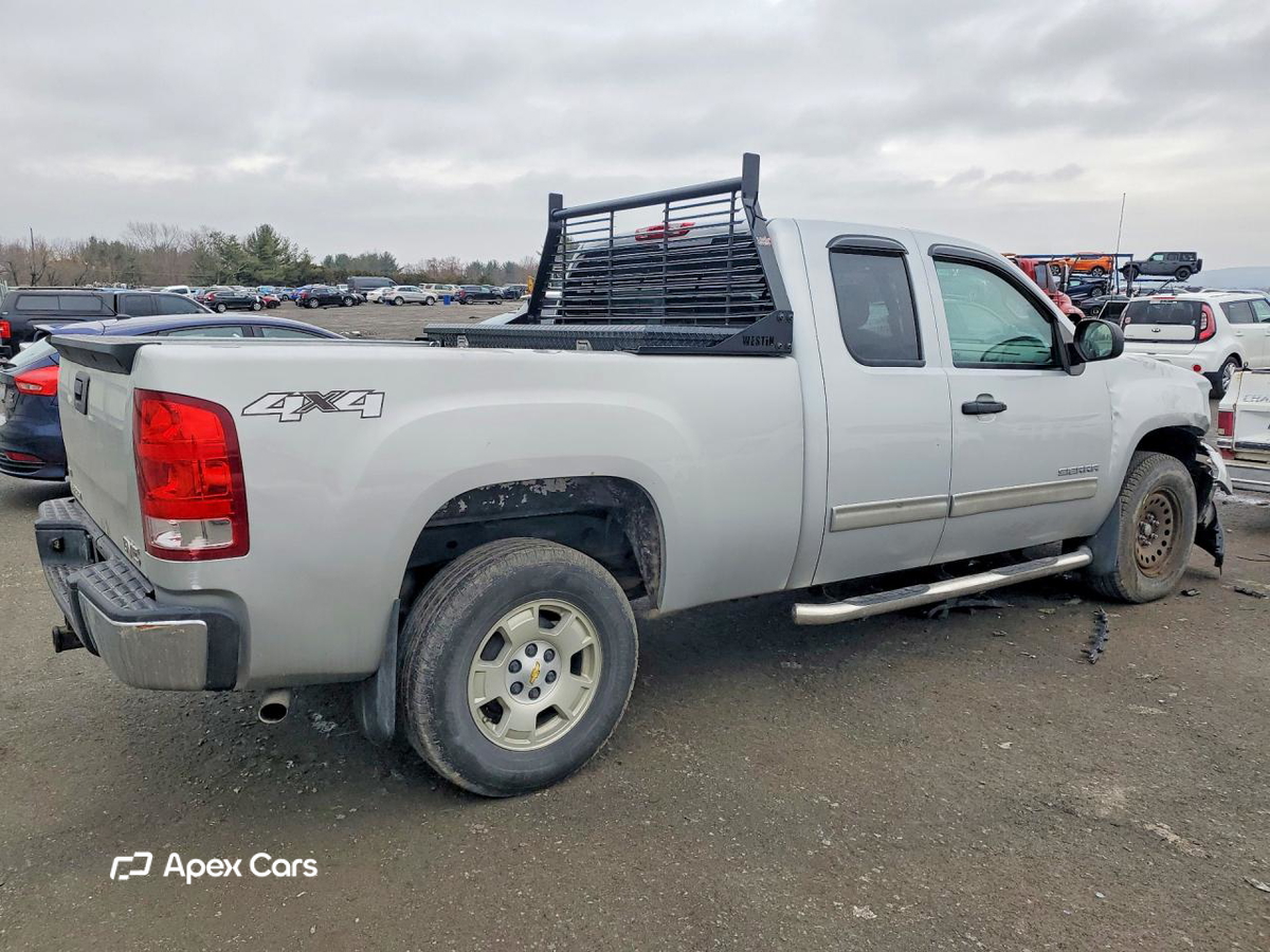 GMC Sierra 2011
