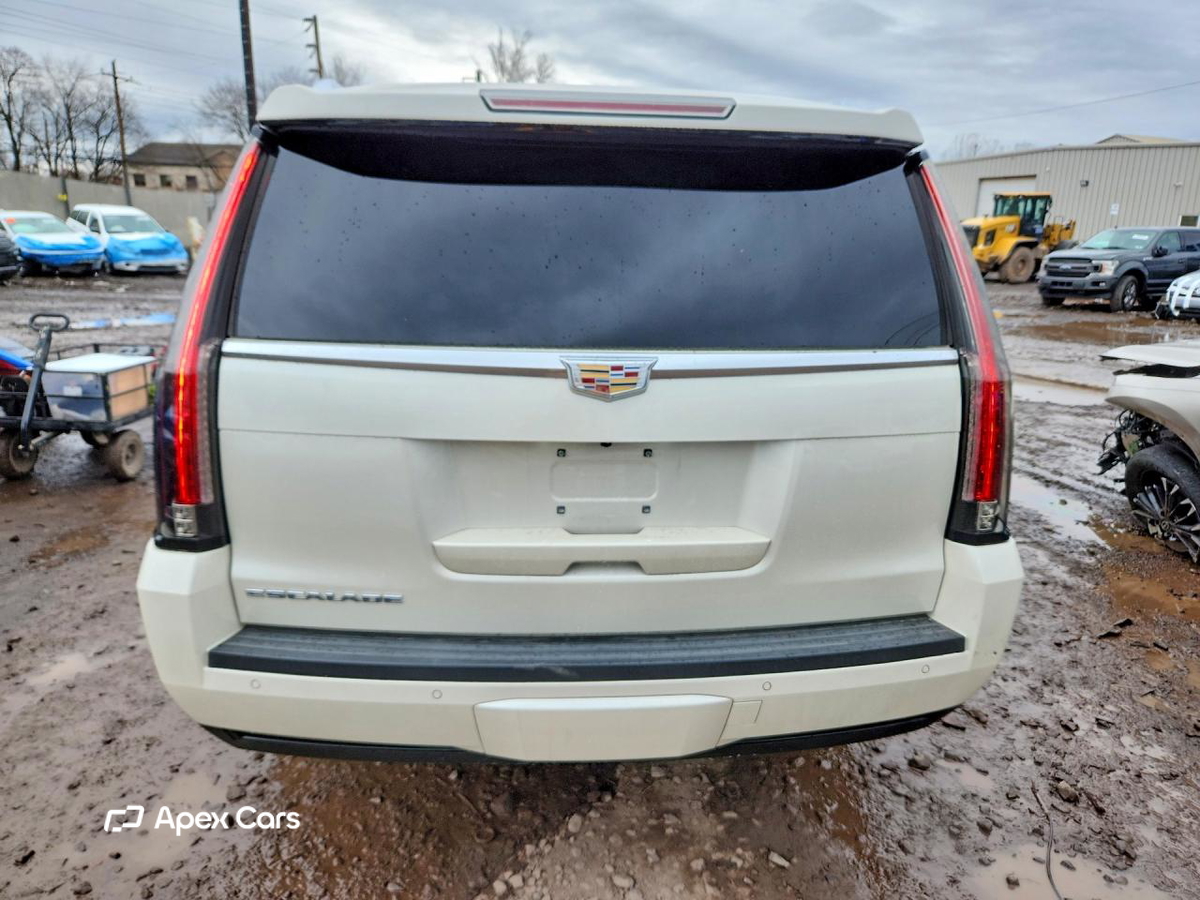 Cadillac Escalade 2015