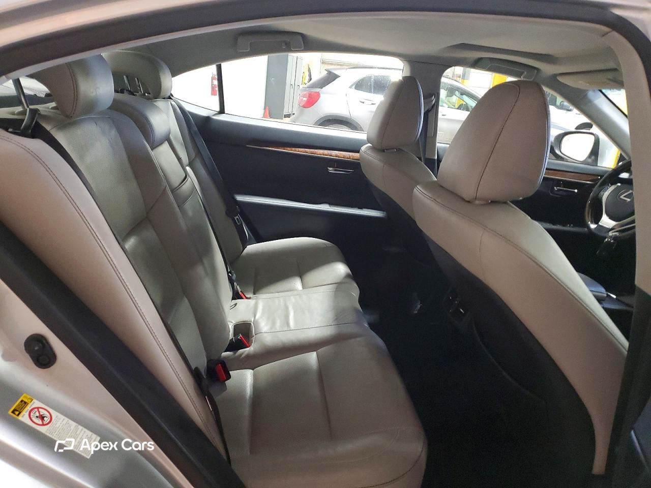 Lexus ES 2015
