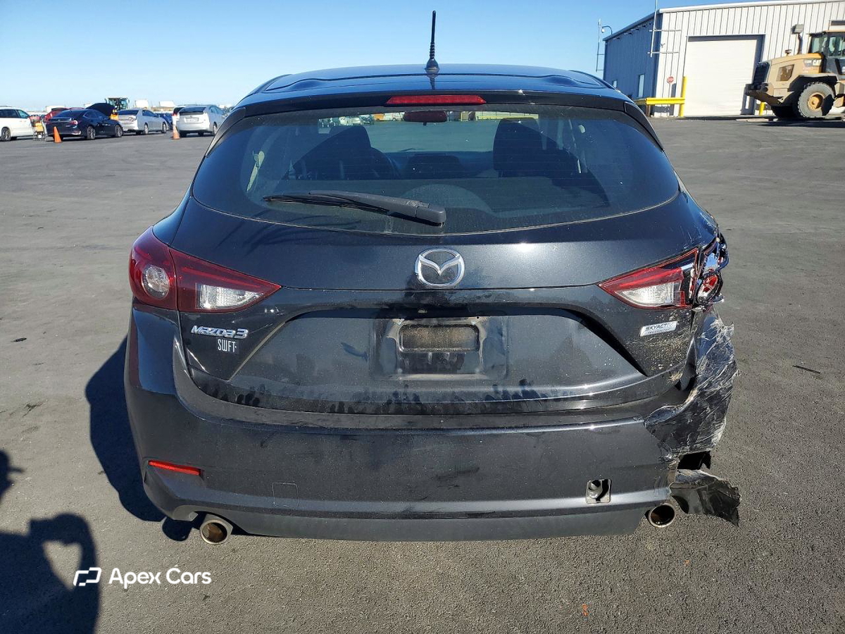 Mazda 3 2017