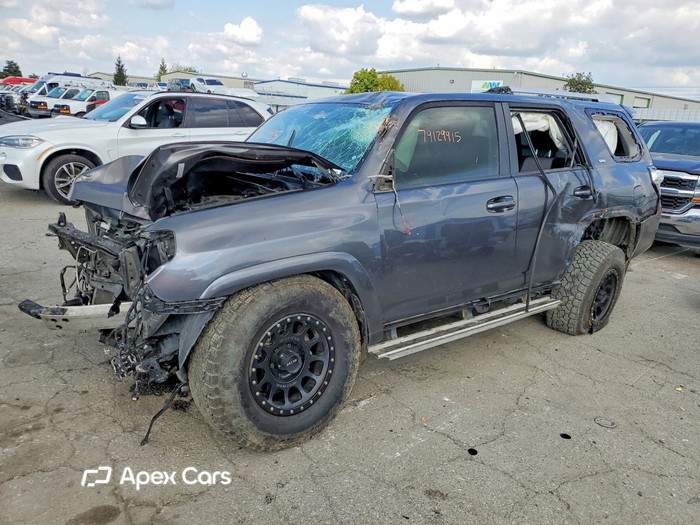 2018 Toyota 4Runner - Image 1 of 5