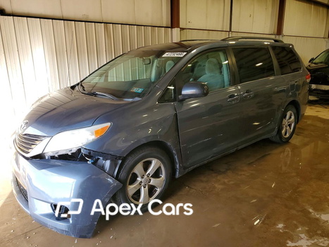 Toyota Sienna 2014 - Image 1 of 15