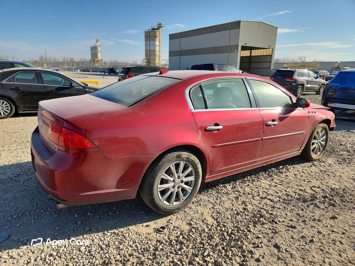 Buick Lucerne 2011