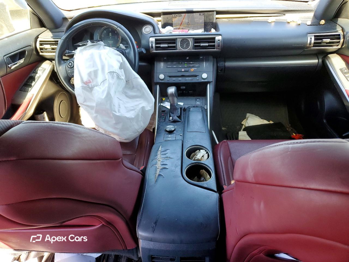Lexus IS 2015