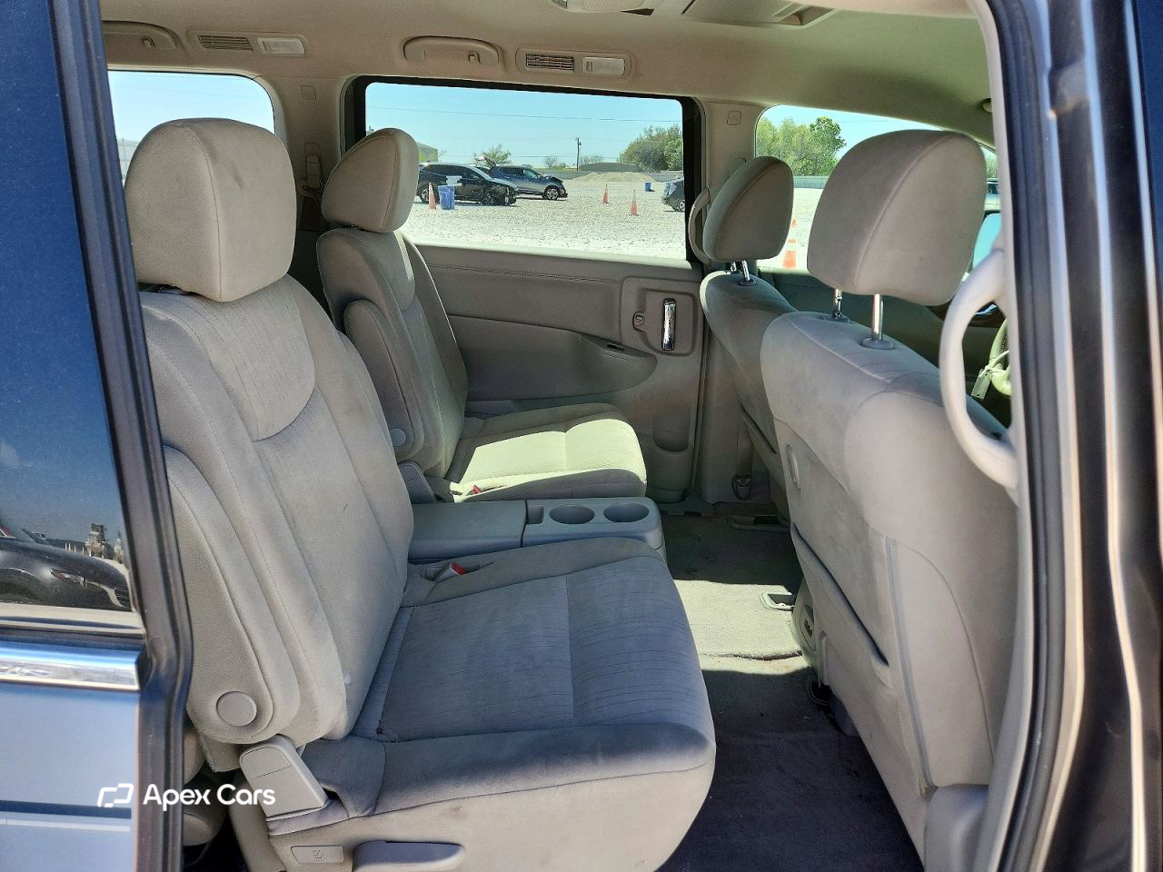 Nissan Quest 2015