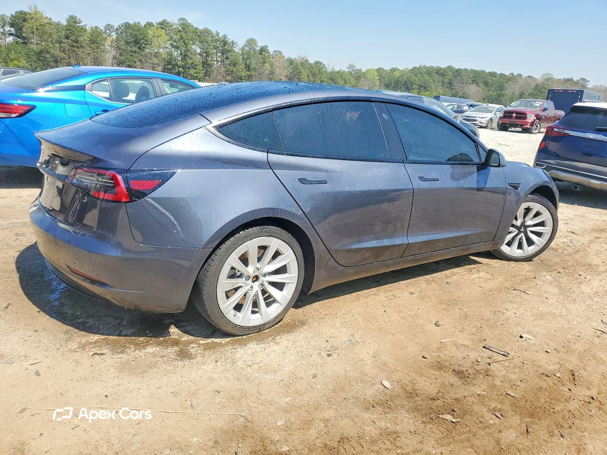 Tesla Model 3 2021