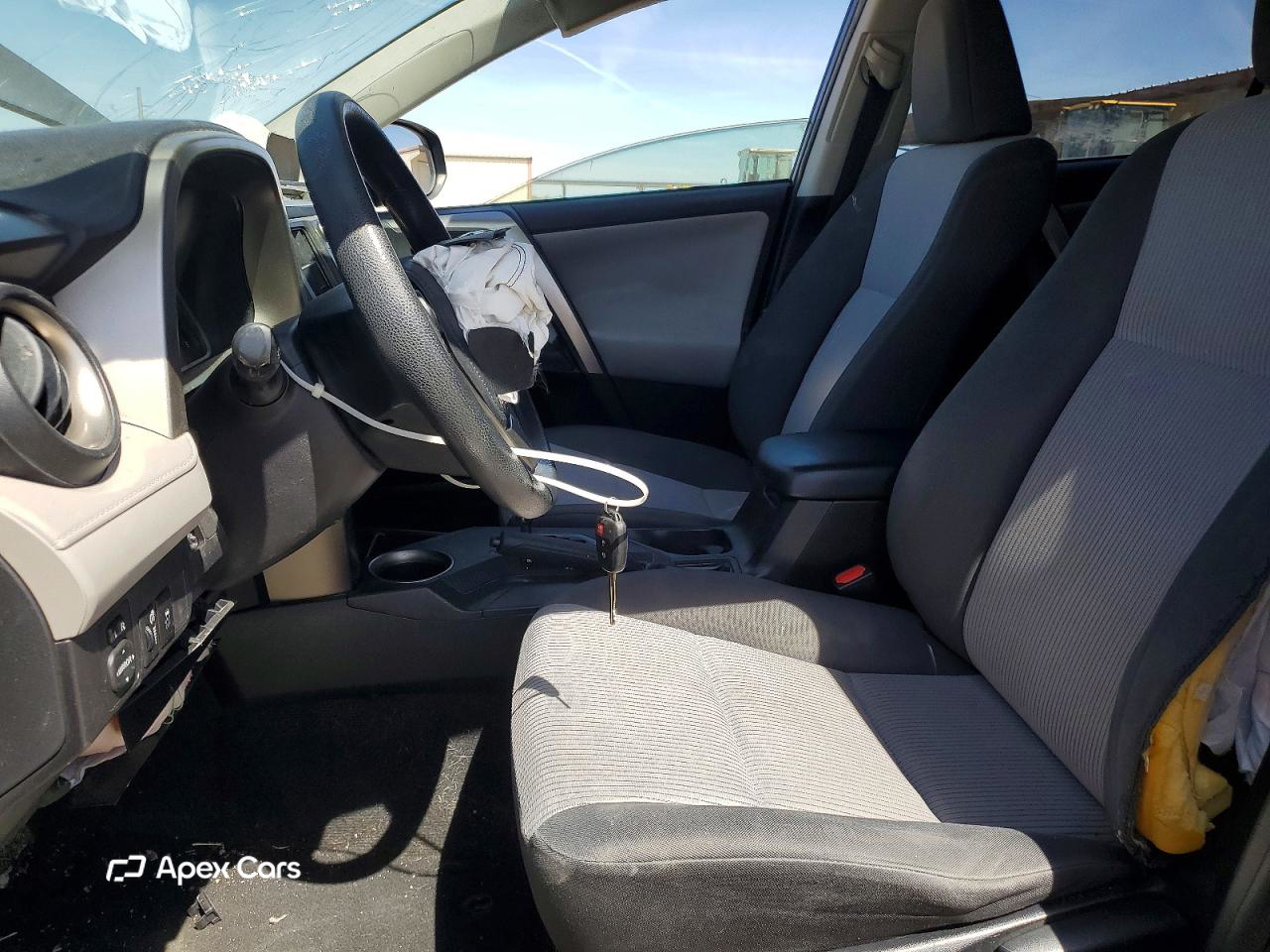 Toyota RAV 4 2015