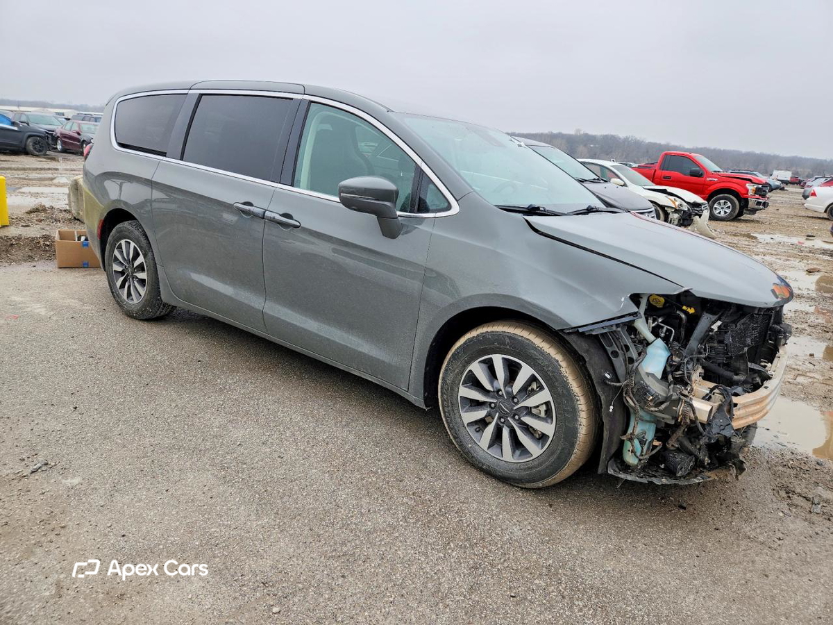 Chrysler Pacifica 2022