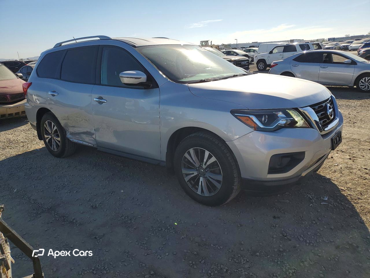 Nissan Pathfinder 2017