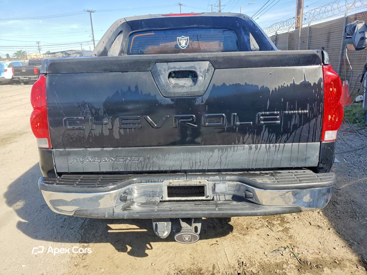 Chevrolet Avalanche 2004