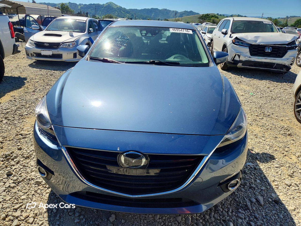 Mazda 3 2015