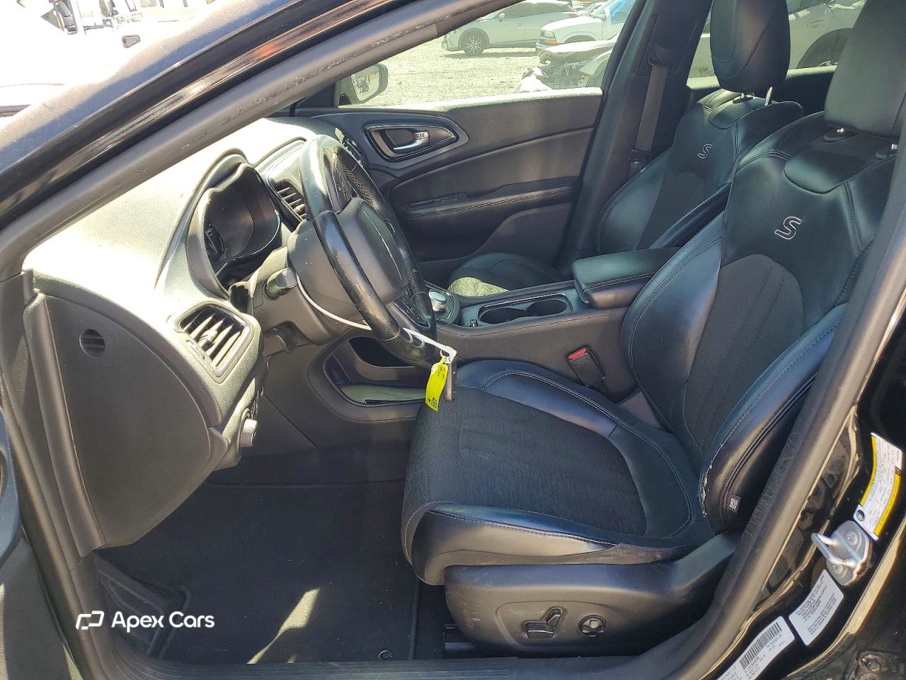 Chrysler 200 2015