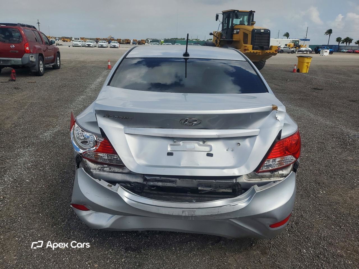 Hyundai Accent 2013