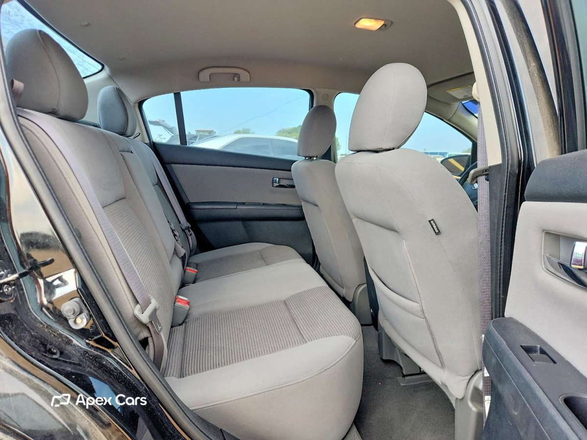 Nissan Sentra 2012