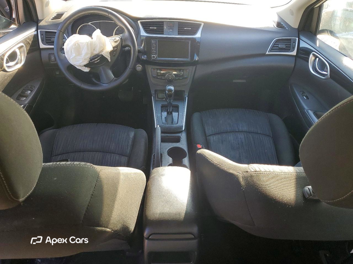 Nissan Sentra 2019