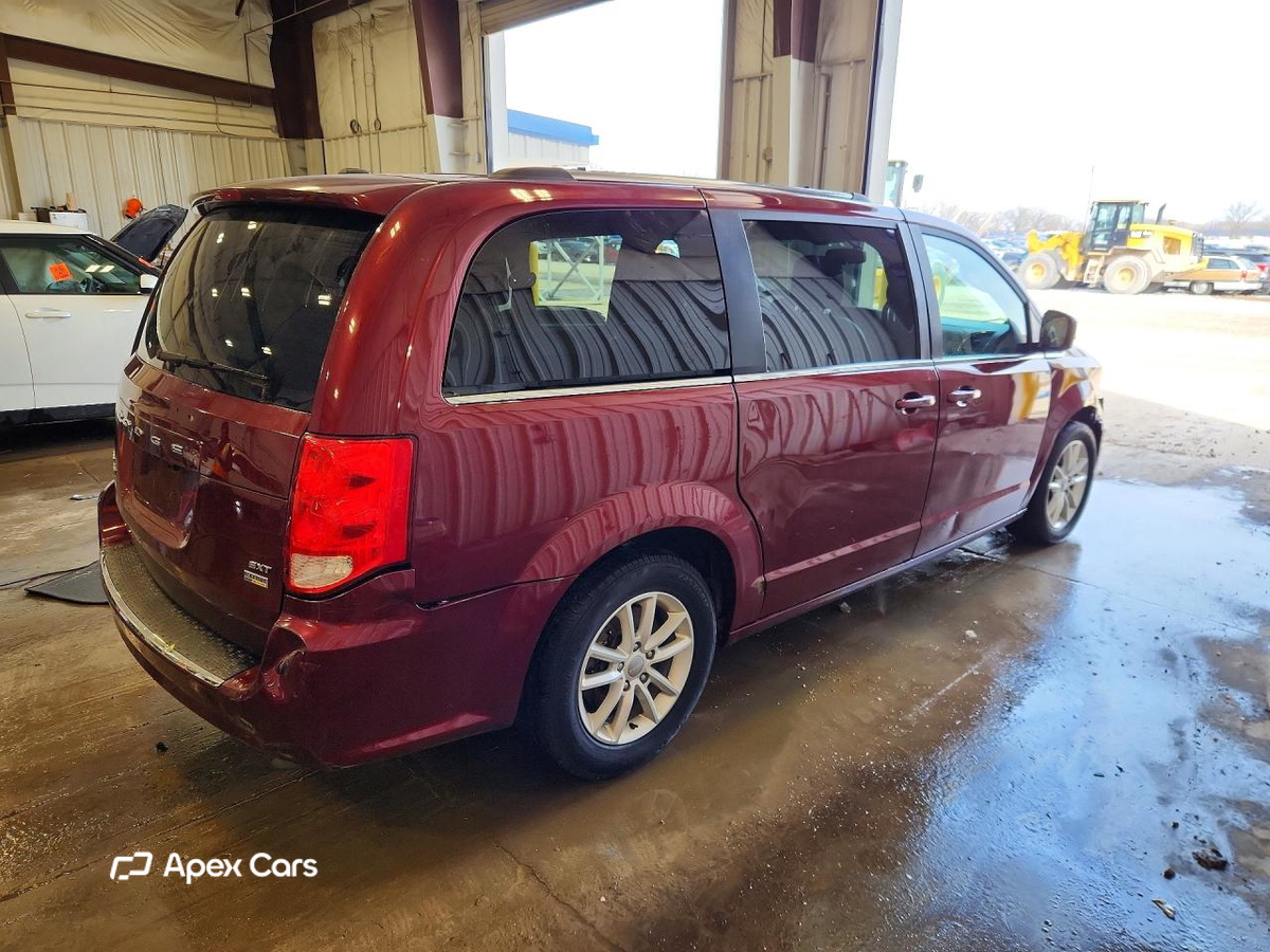 Dodge Caravan 2018