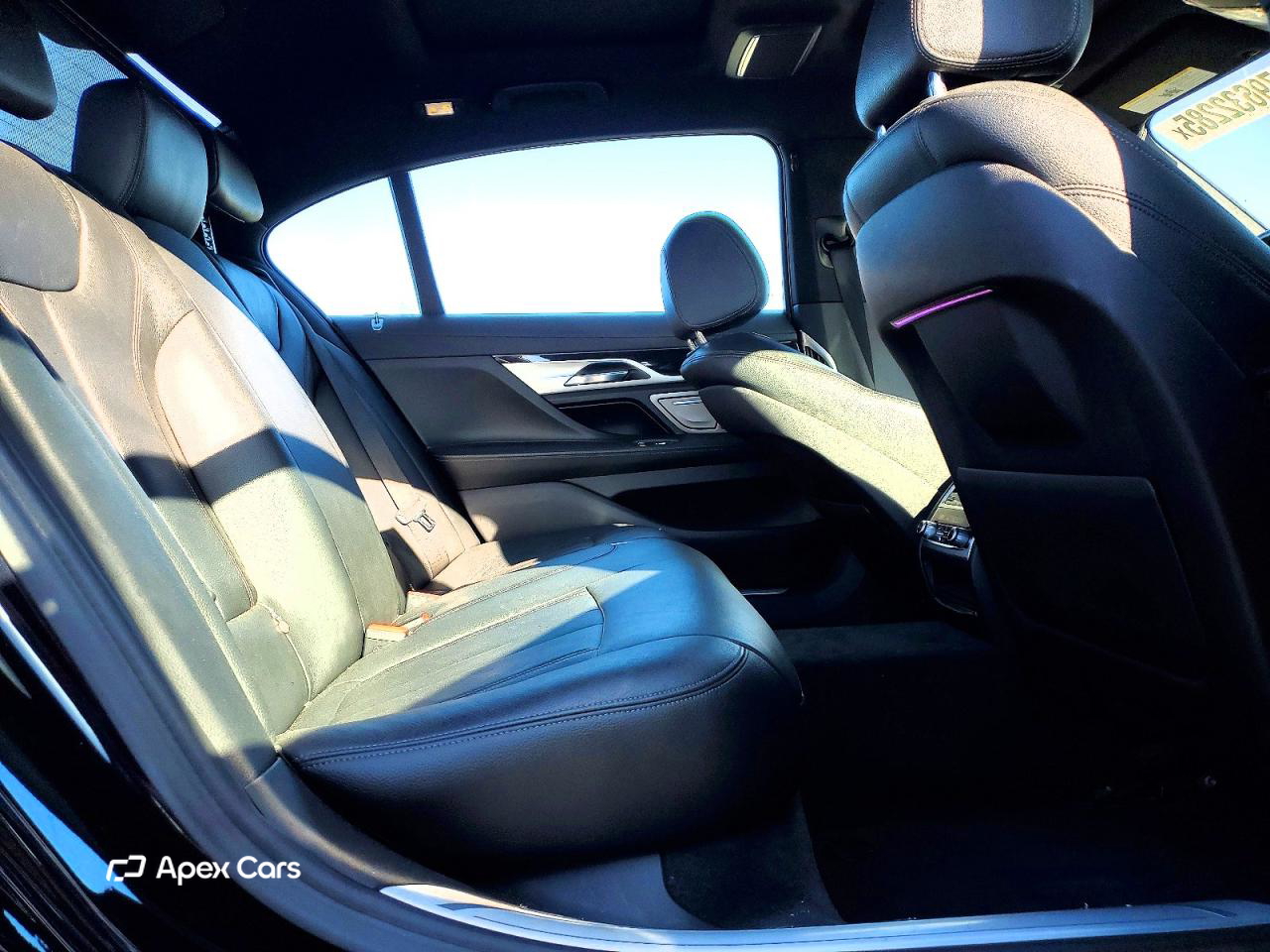 BMW Series 7 2019