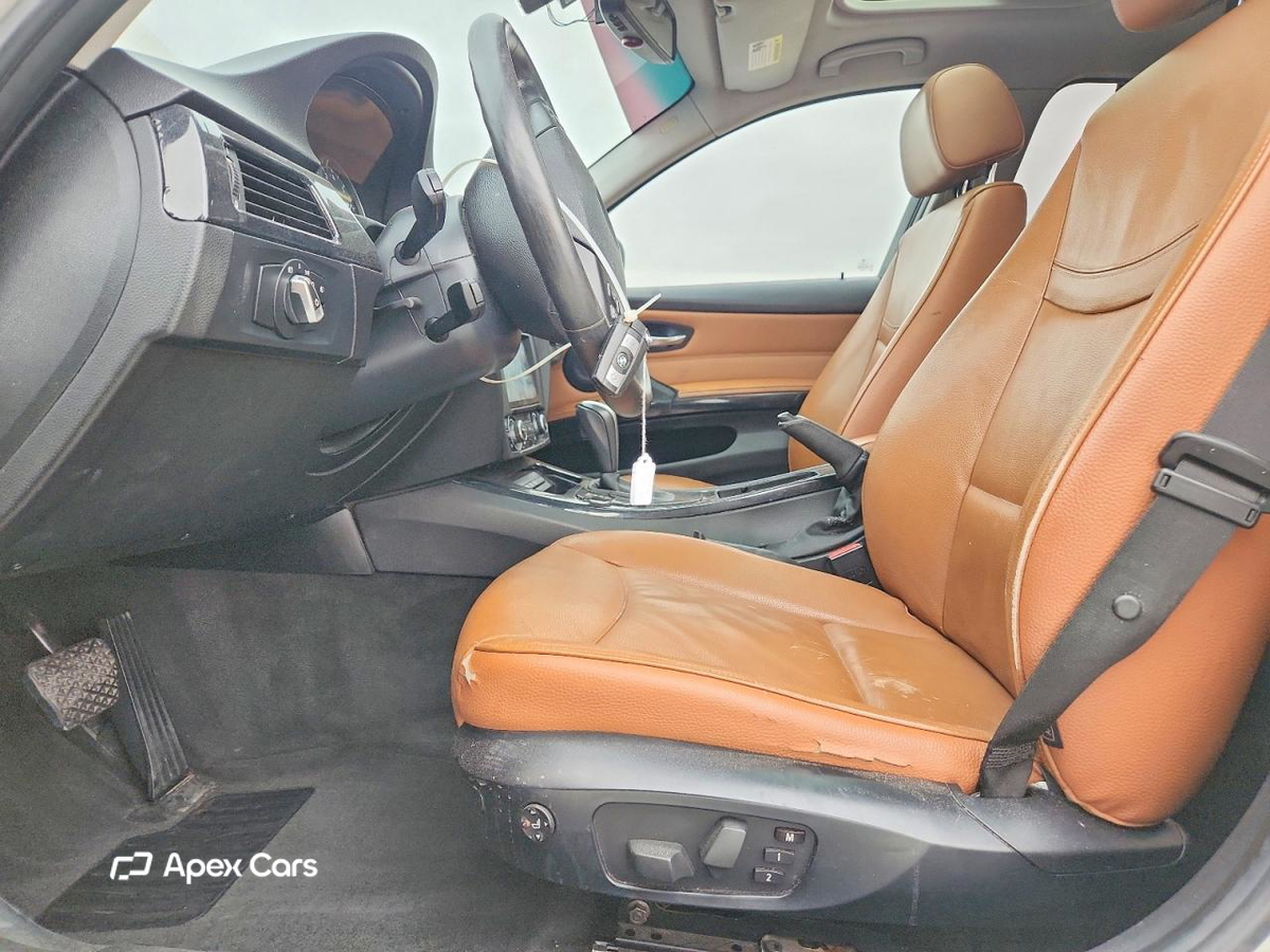 BMW Series 3 2011