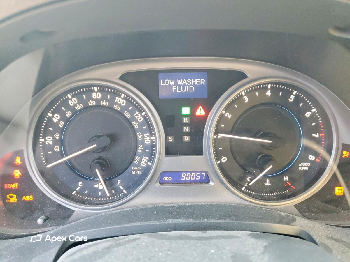 Lexus IS 2010