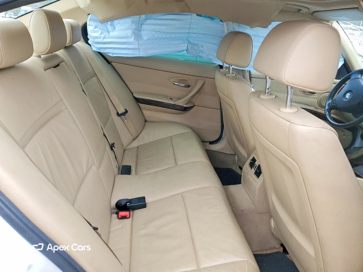 BMW Series 3 2011