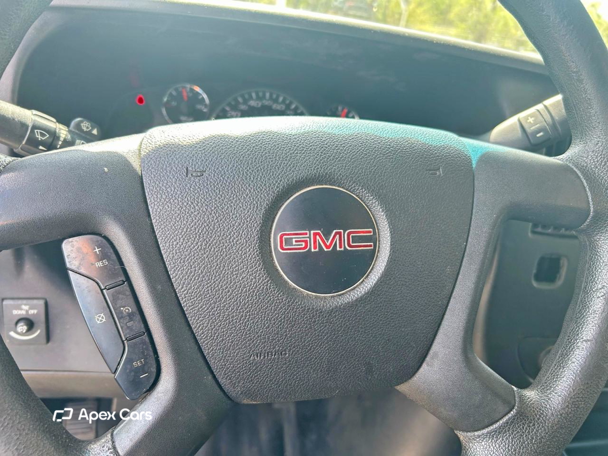 GMC Savana 2018