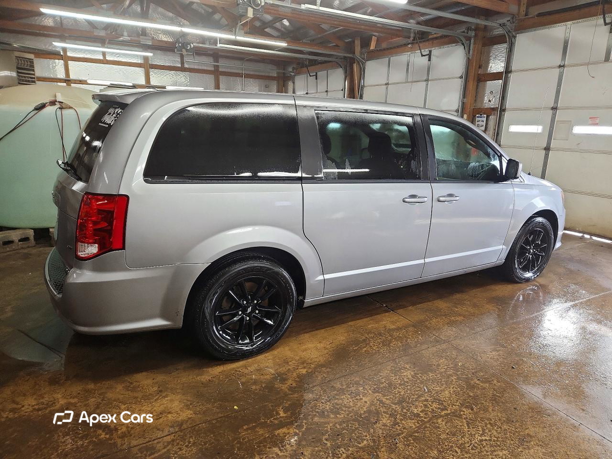 Dodge Caravan 2020
