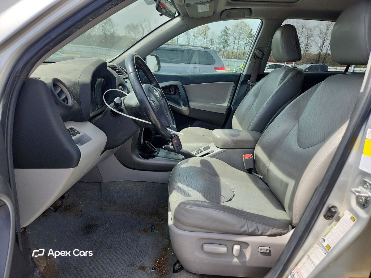 Toyota RAV 4 2010