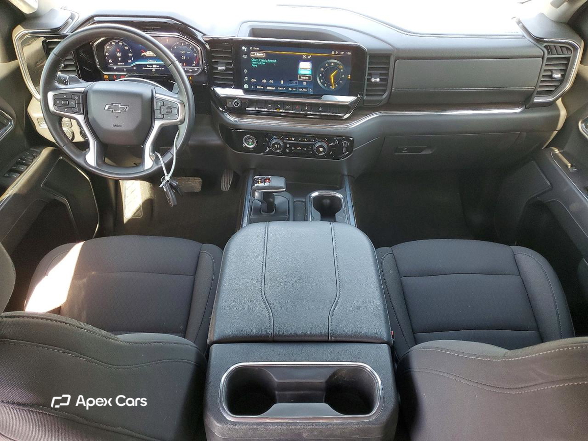 Chevrolet Silverado 2023
