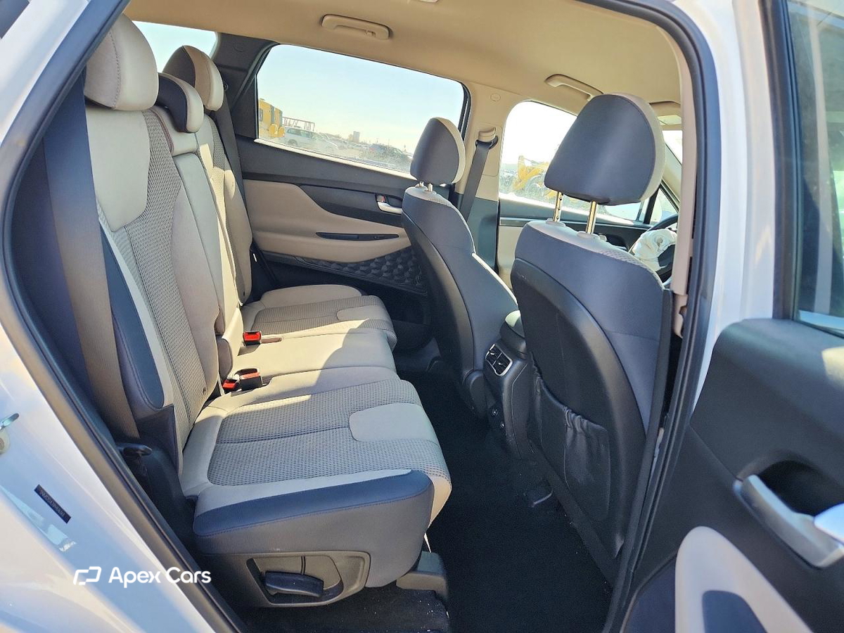 Hyundai Santa Fe 2023