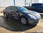 Nissan Altima 2010