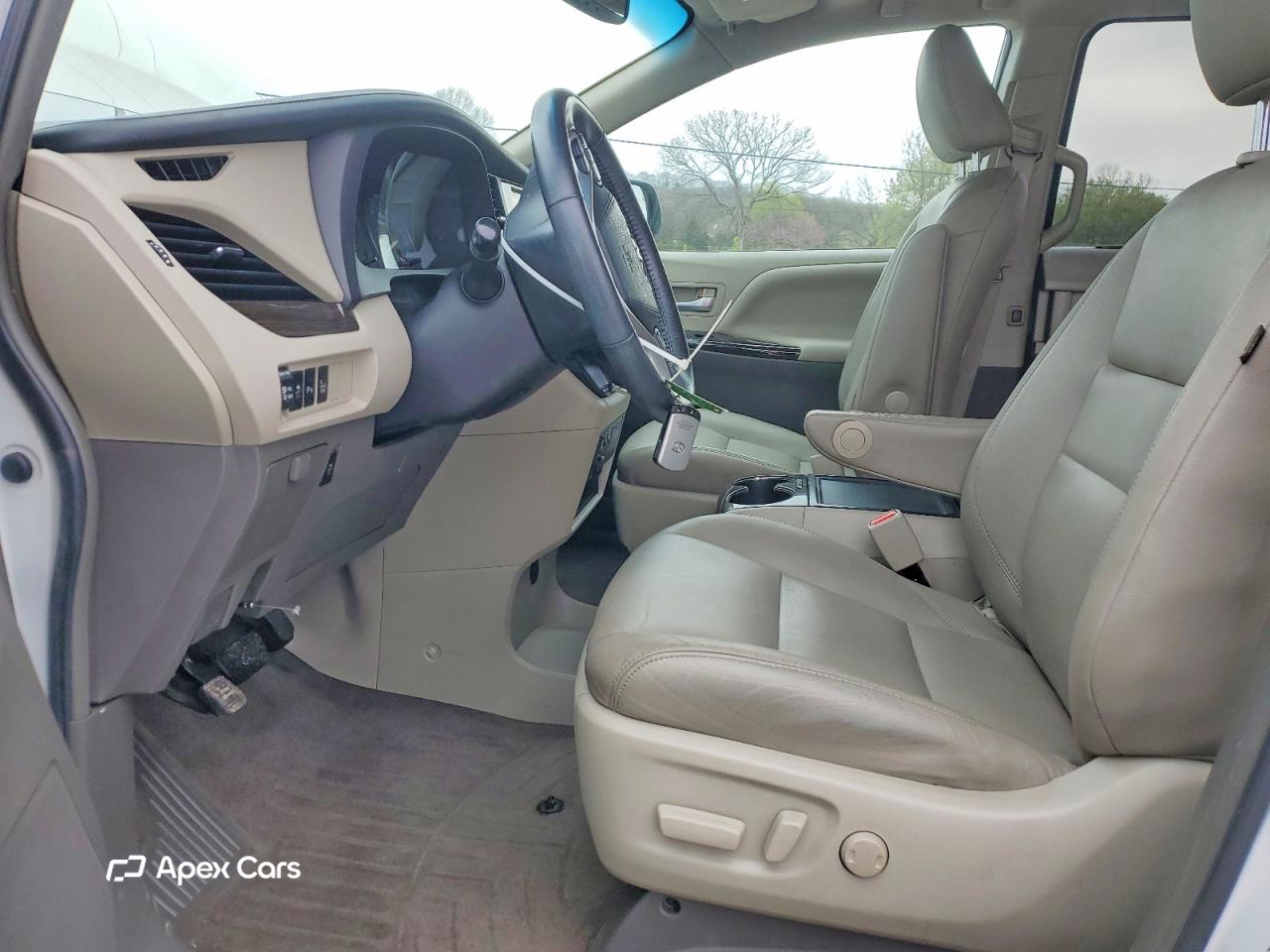 Toyota Sienna 2017