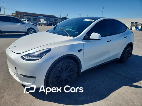 Tesla Model Y 2023 - Zdjęcie 1 z 13