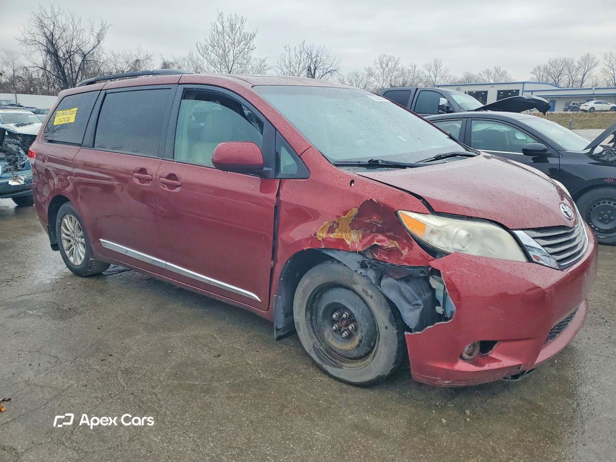 Toyota Sienna 2012