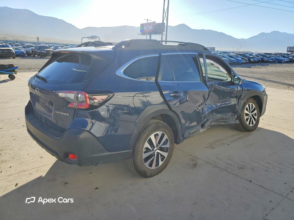 Subaru Outback 2025