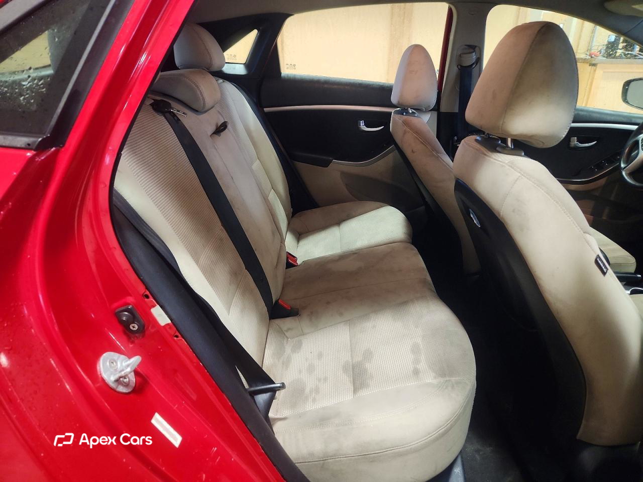 Hyundai Elantra 2013