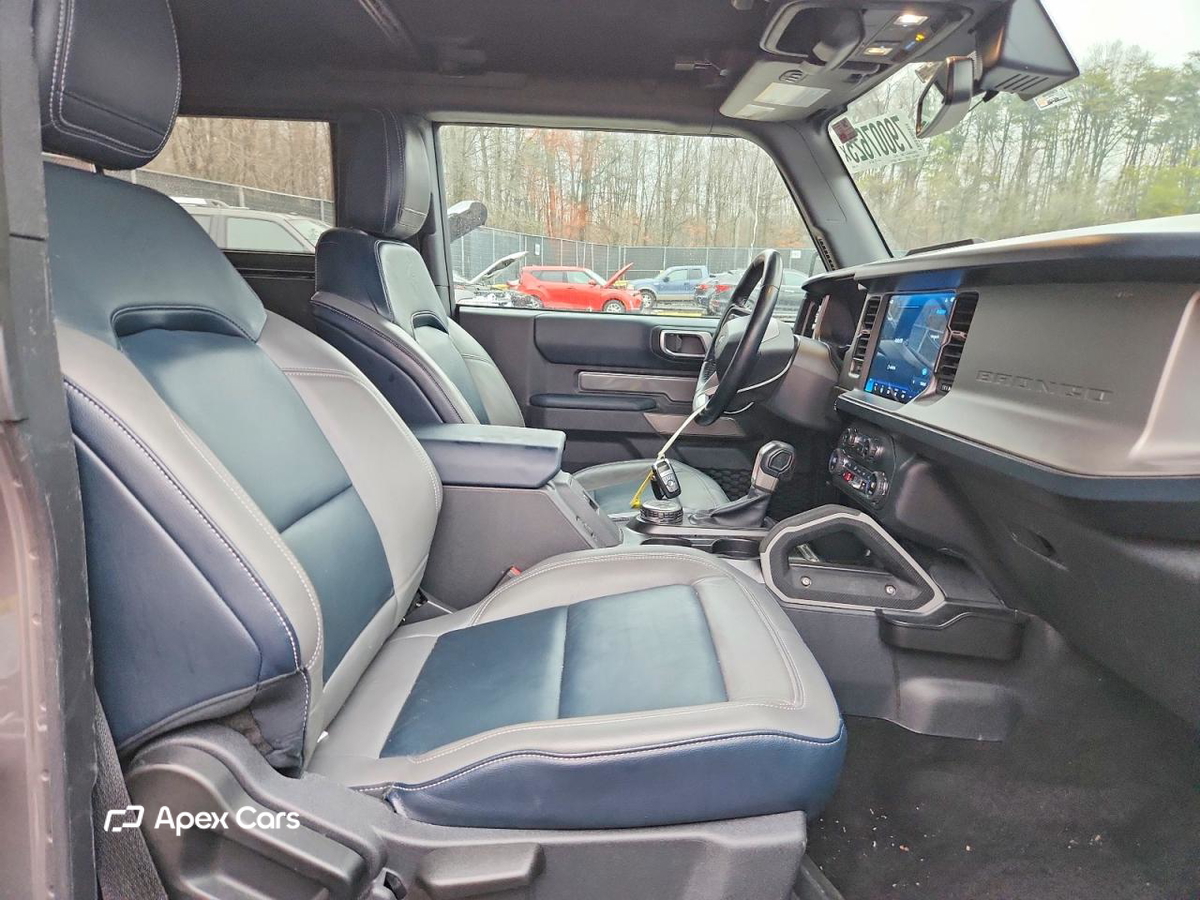 Ford Bronco 2021