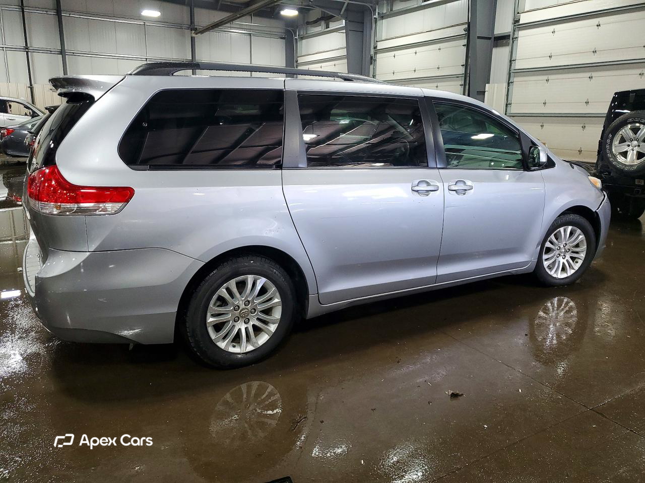 Toyota Sienna 2012